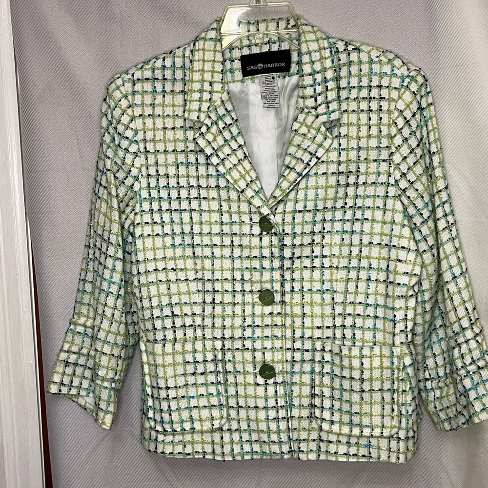Sag Harbor Women's Green and White Plaid style Blazer. lined Button front Size 8